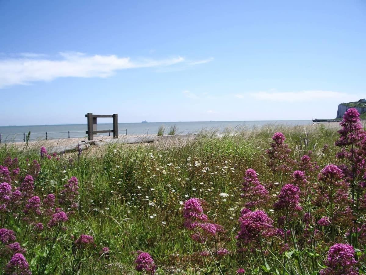 Mariner'S Cottage - On Kingsdown Beach Deal Bagian luar foto